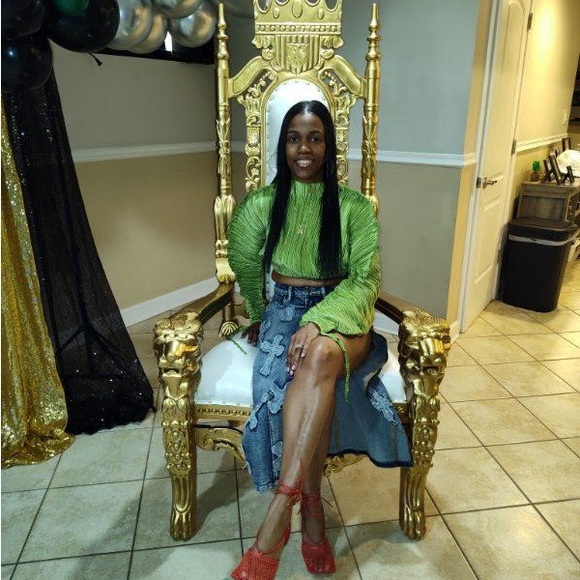 Green Ruched Crop Top - Picture 3 of 3